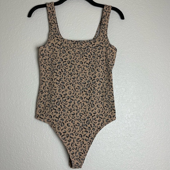 Abercrombie & Fitch Soft A&F Collection, Size Medium Bodysuit, Cheetah Print - Picture 1 of 7